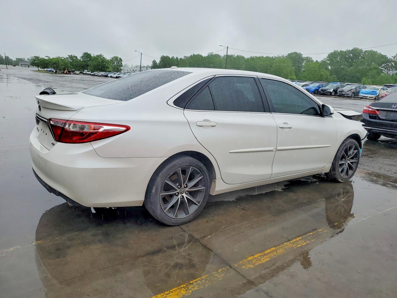 Toyota Camry Xse