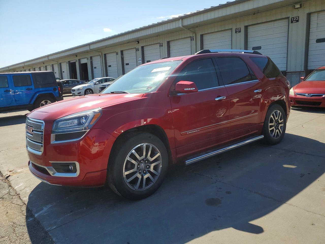 Salvage GMC Acadia Image
