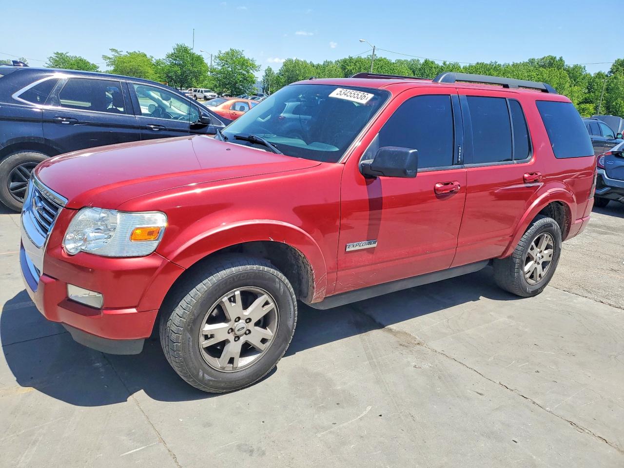 Salvage Ford Explorer Image
