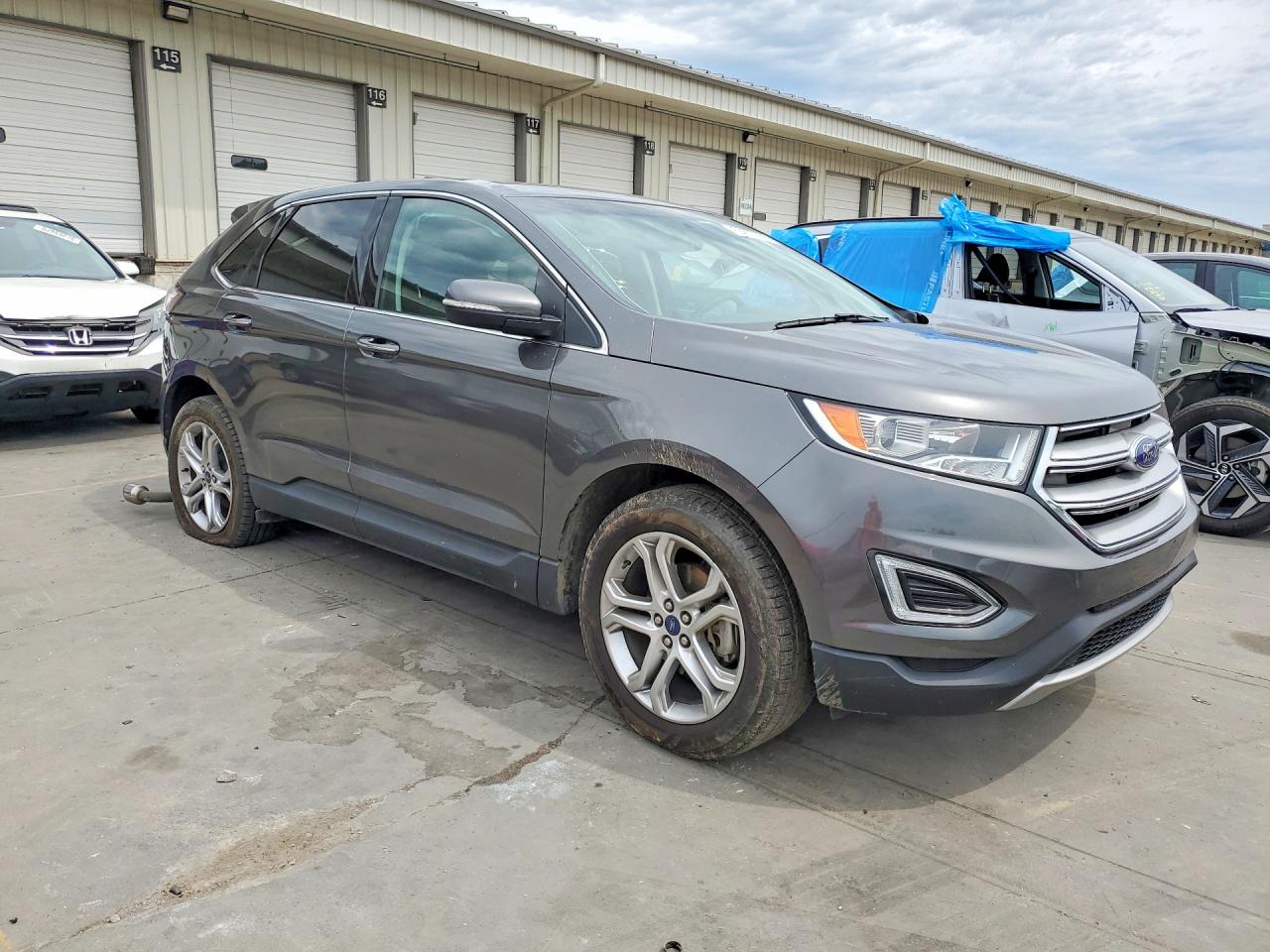 Ford Edge Titanium