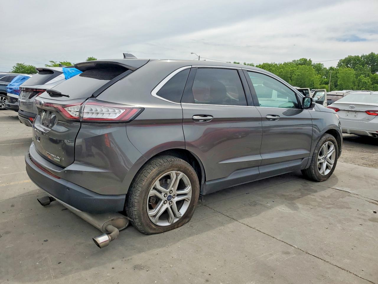 Ford Edge Titanium