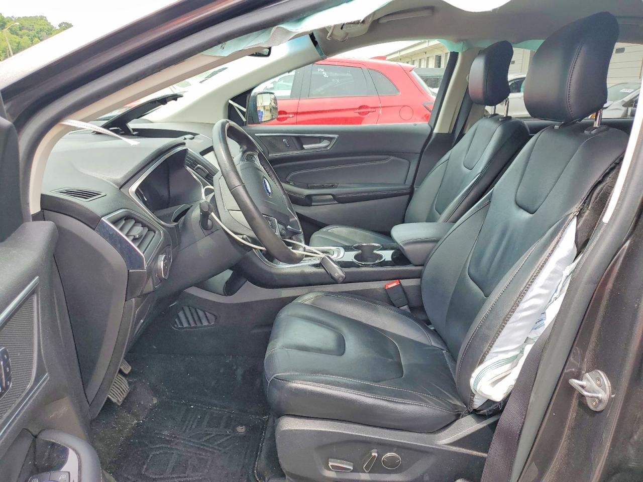 Ford Edge Titanium
