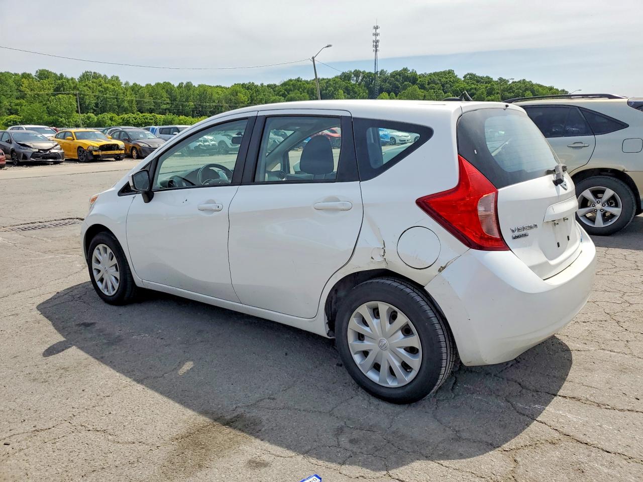 Nissan Versa Sv