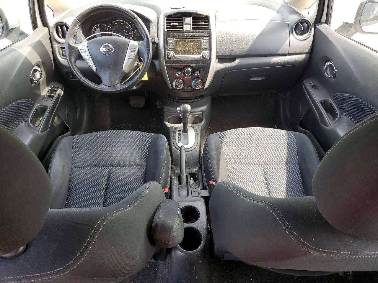 Nissan Versa Sv