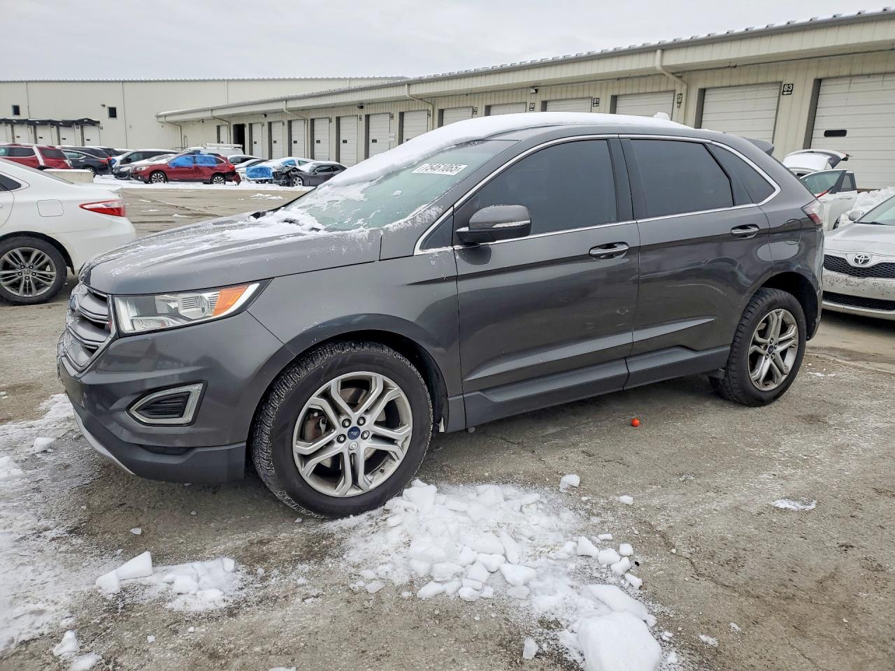 Salvage Ford Edge Image