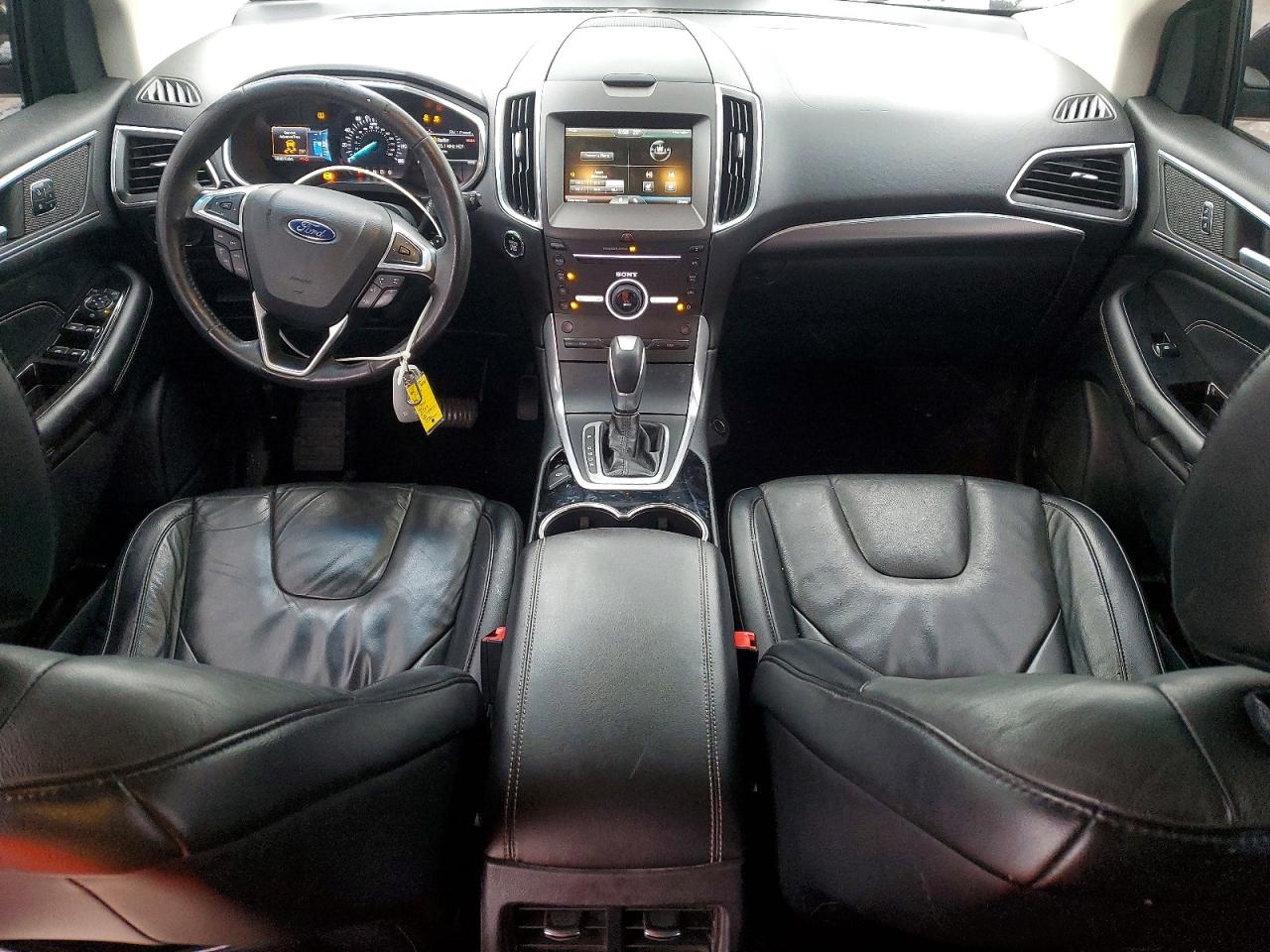 Ford Edge Titanium