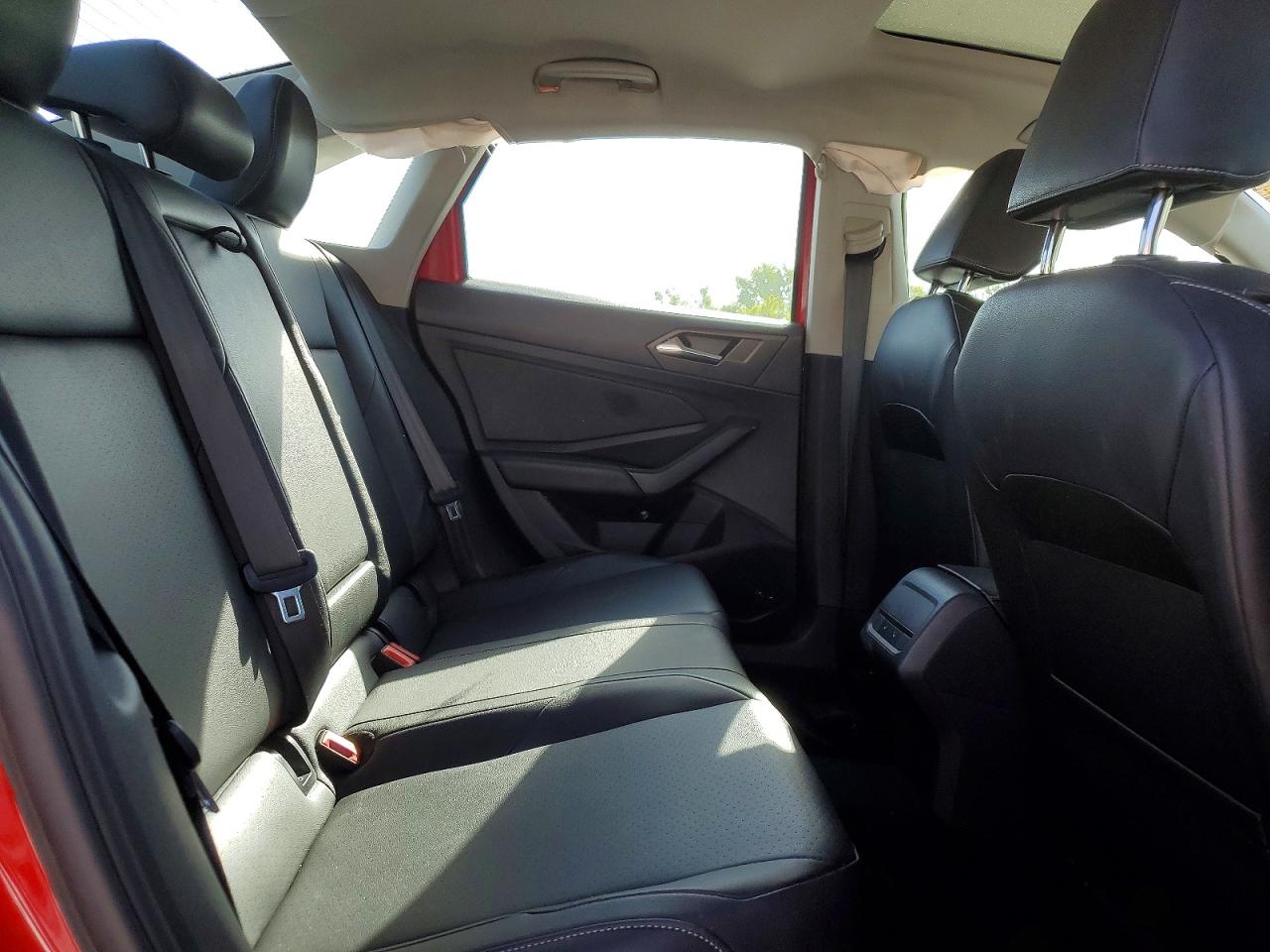 Volkswagen Jetta S