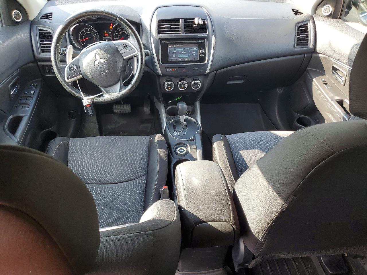 Mitsubishi Outlander Se