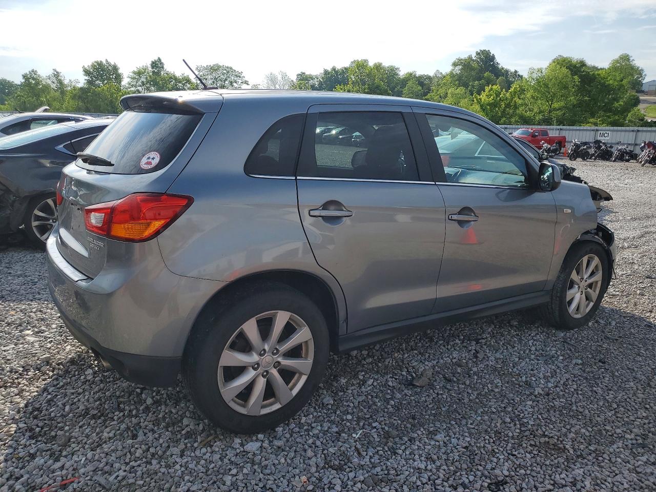 Mitsubishi Outlander Se