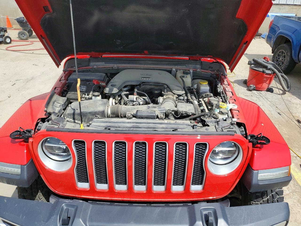 Jeep Wrangler Sahara