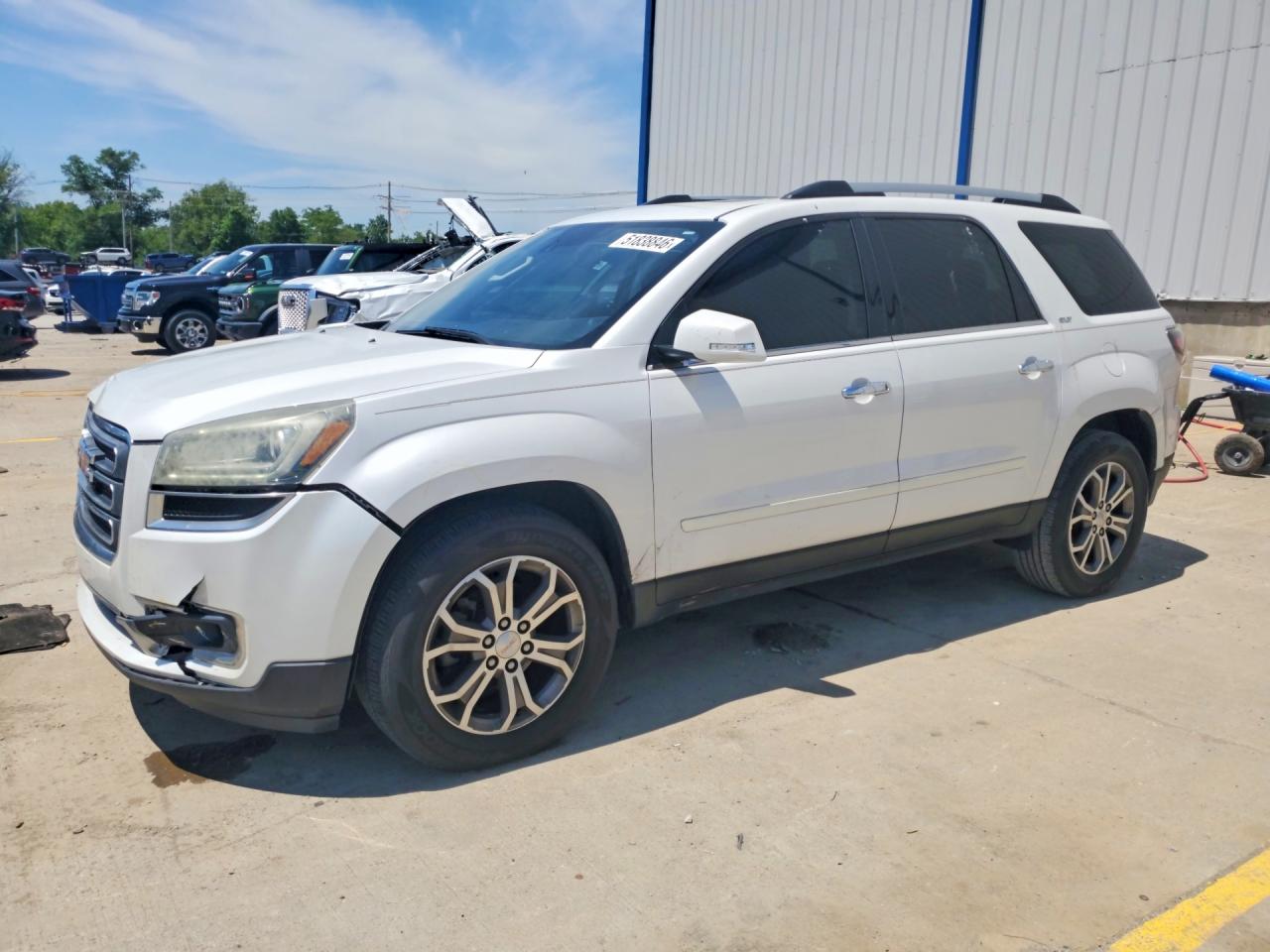 Salvage GMC Acadia Image