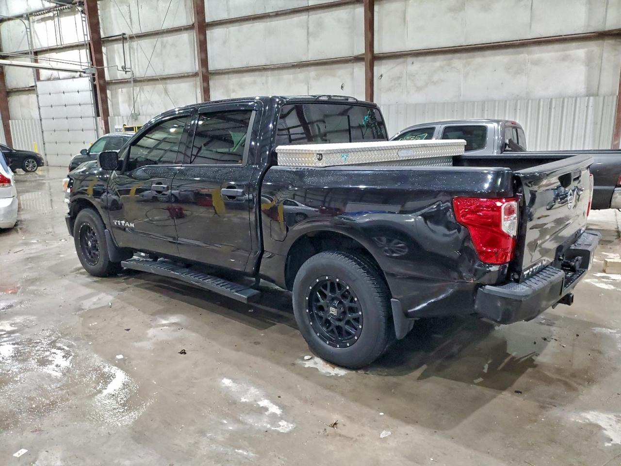 Nissan Titan S