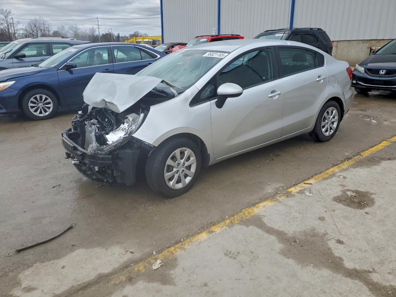 Salvage Kia Rio Image