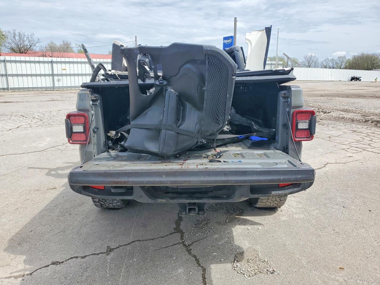 Jeep Gladiator Sport