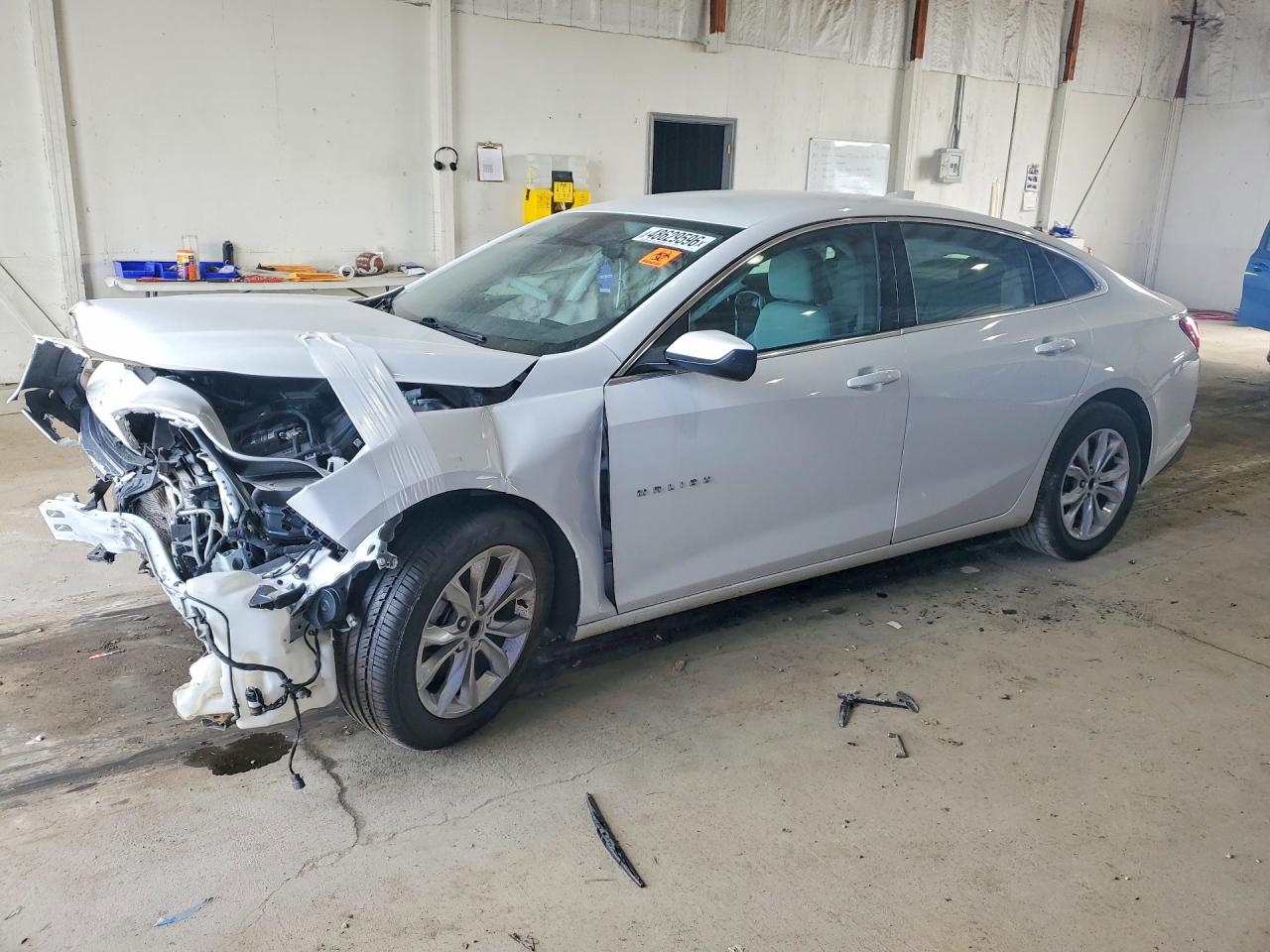 Salvage Chevrolet Malibu Image