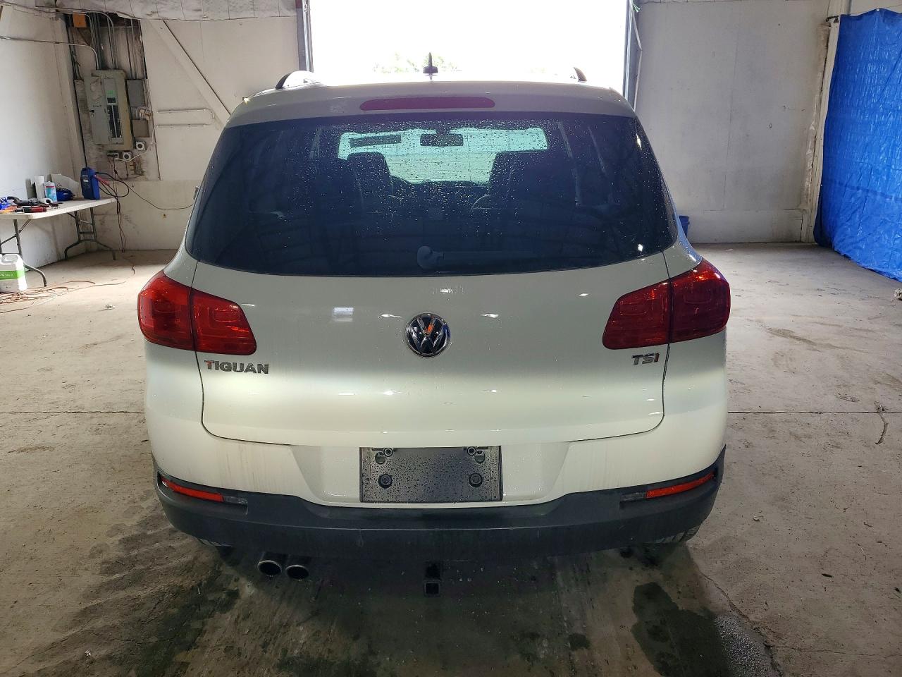Volkswagen Tiguan S