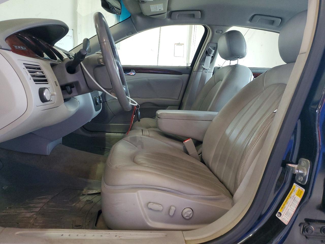 Buick Lucerne Cxl