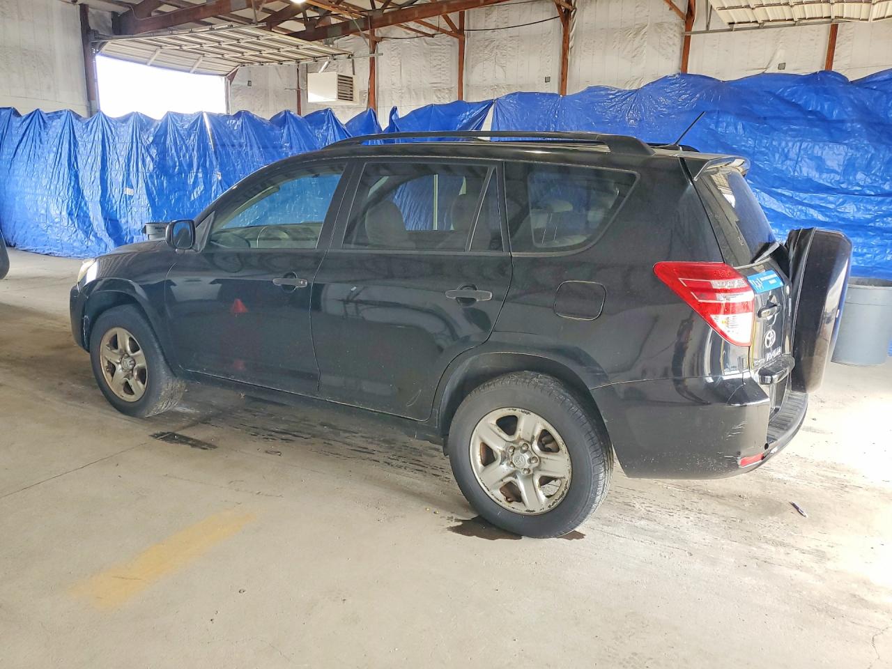 Toyota RAV4 Base
