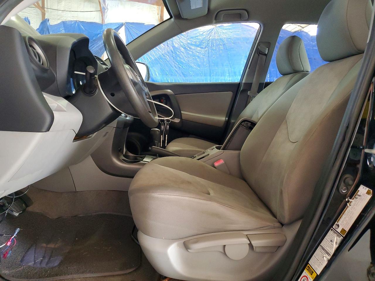 Toyota RAV4 Base