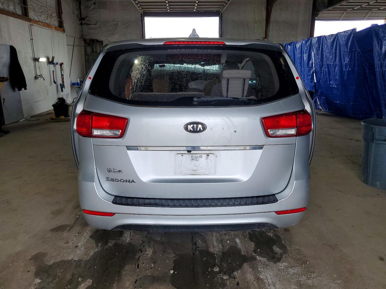 Kia Sedona L