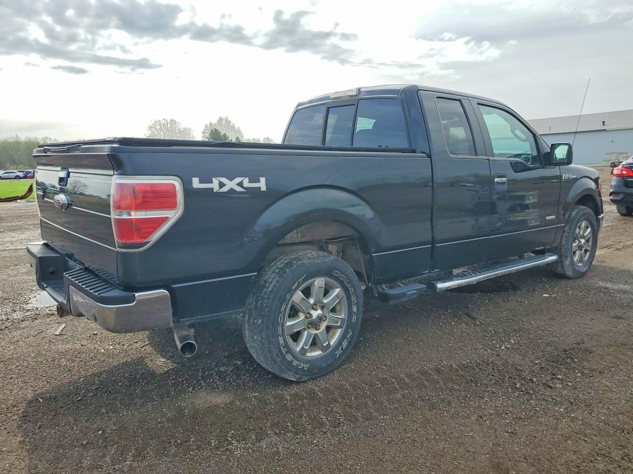 Ford F-150 Super Cab