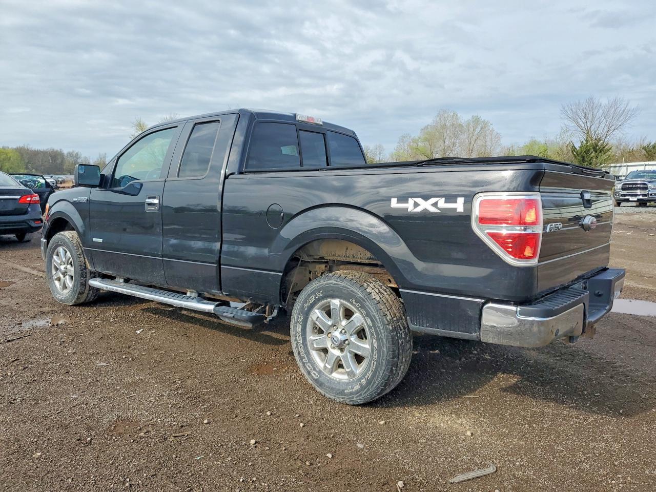 Ford F-150 Super Cab