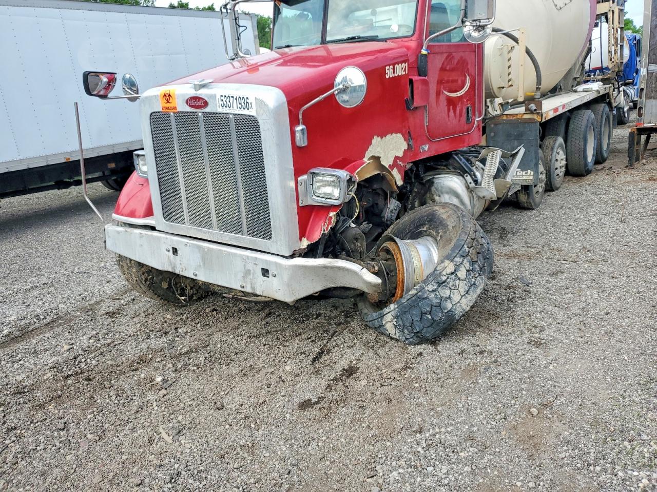 Peterbilt 365