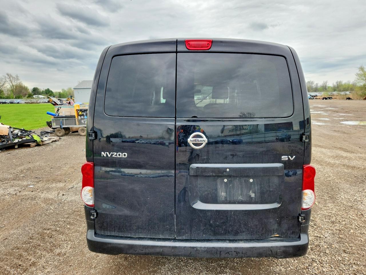 Nissan Nv S