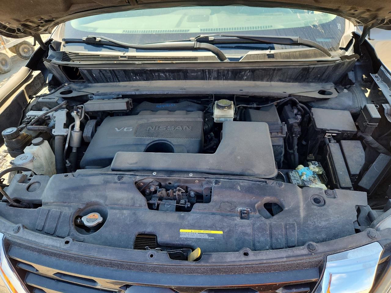 Nissan Pathfinder Sv