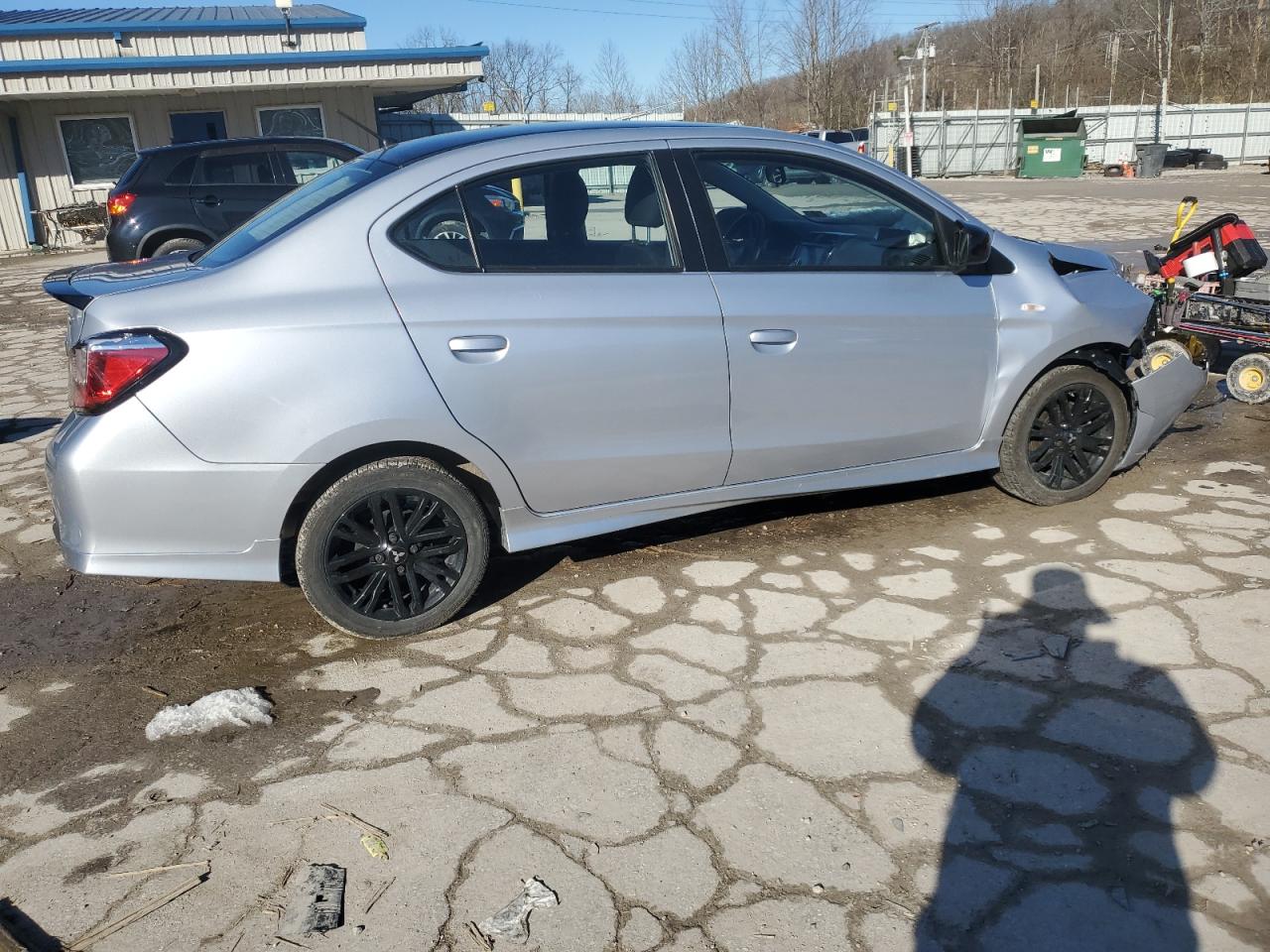 Mitsubishi Mirage G4 Es