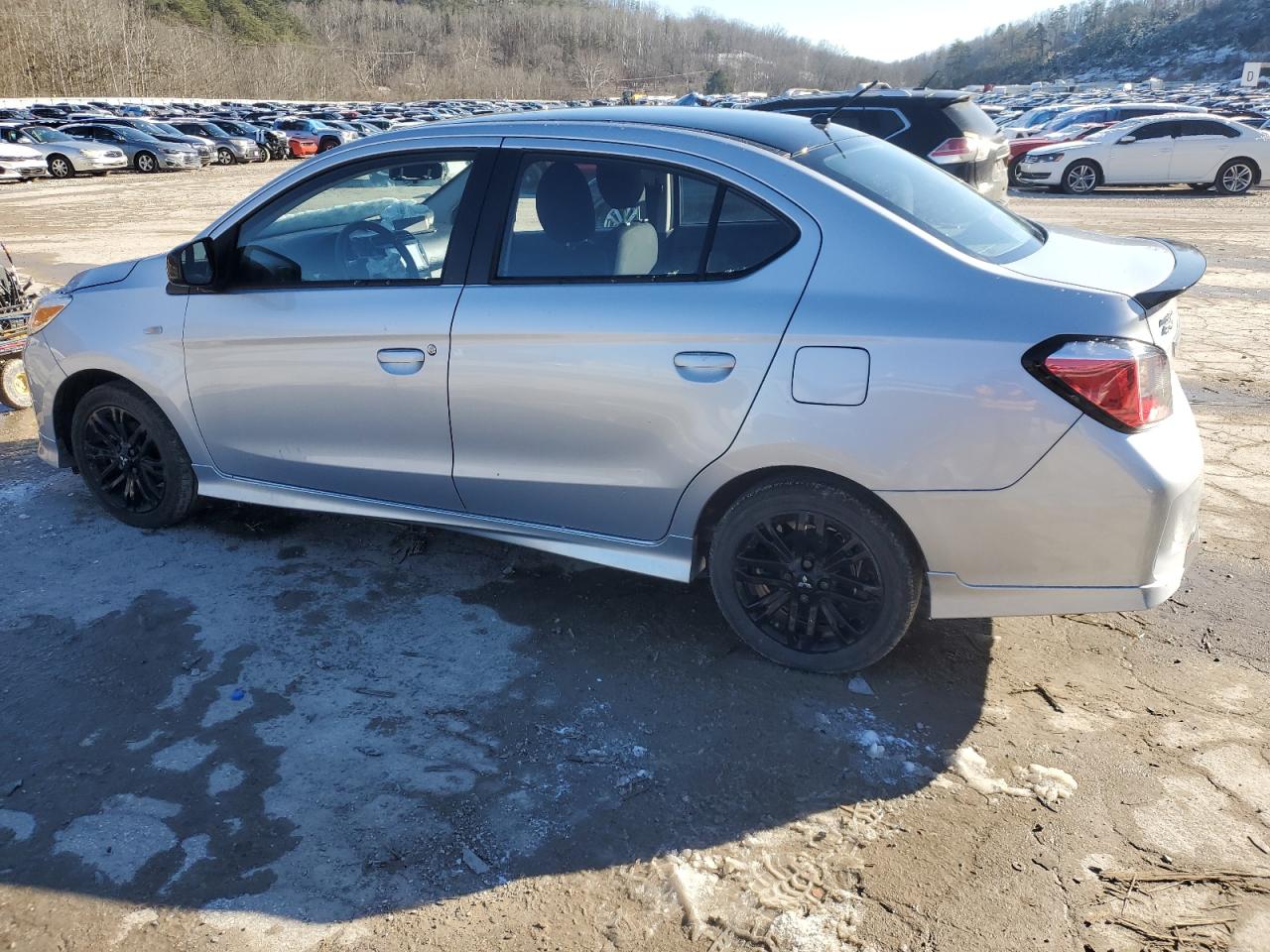 Mitsubishi Mirage G4 Es