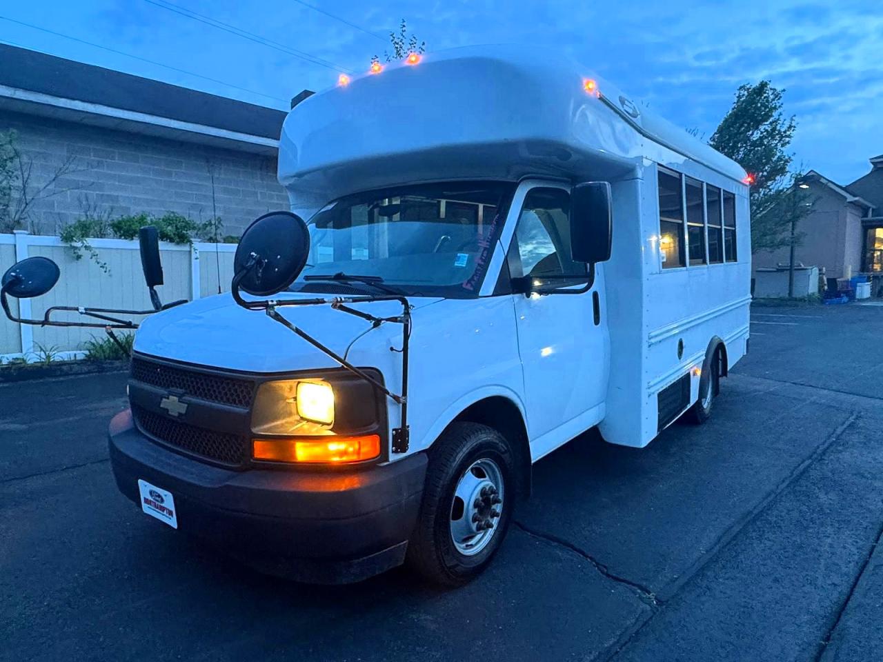 Salvage Chevrolet Express Image