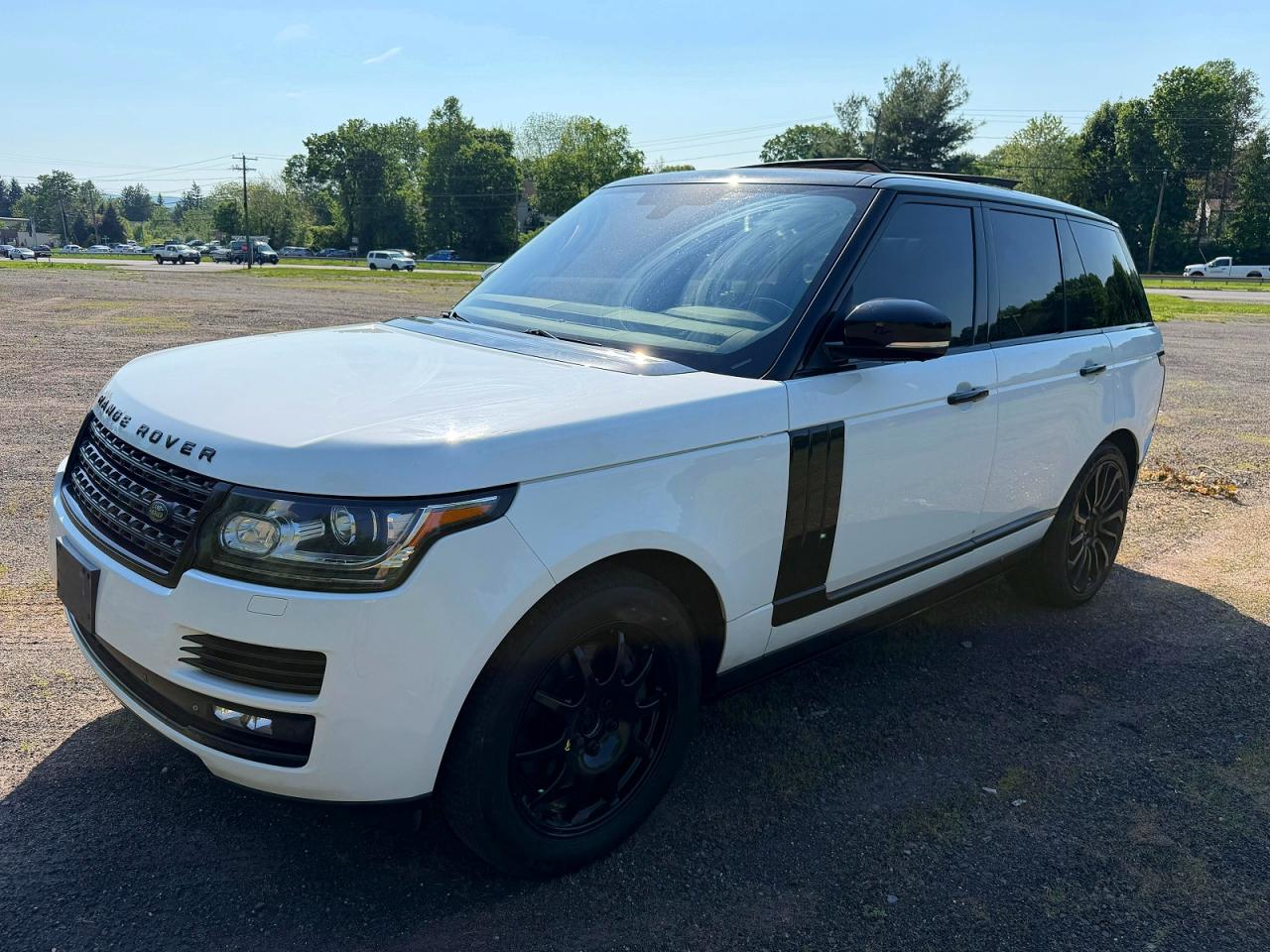 Salvage Land Rover Range Rover Image
