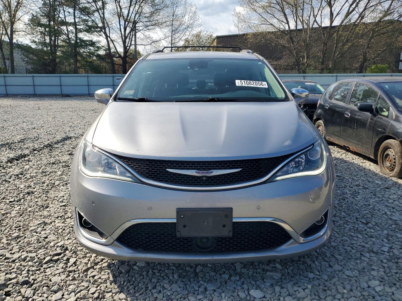Chrysler Pacifica Limited