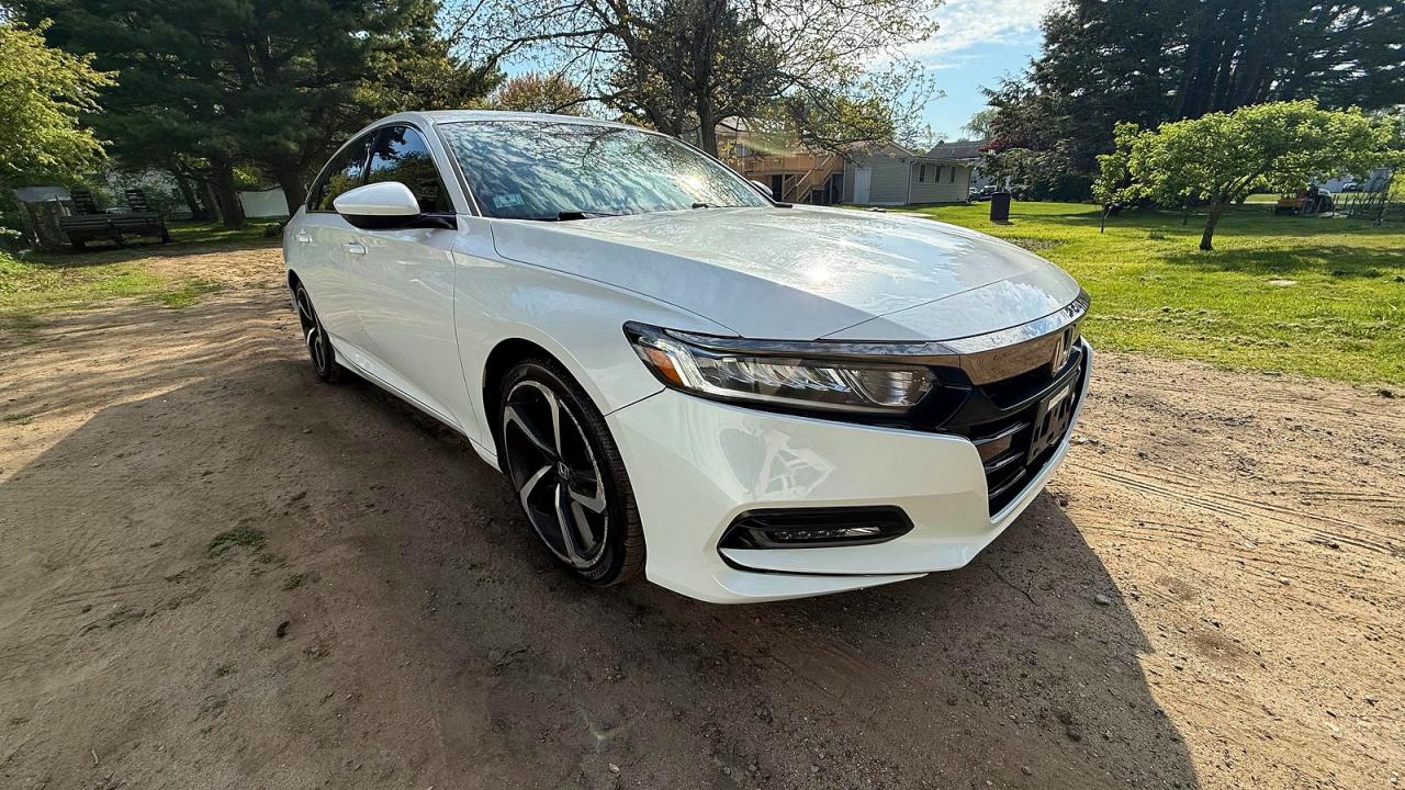 Salvage Honda Accord Image