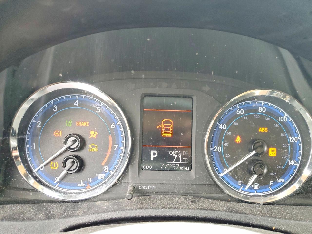 Toyota Corolla Le
