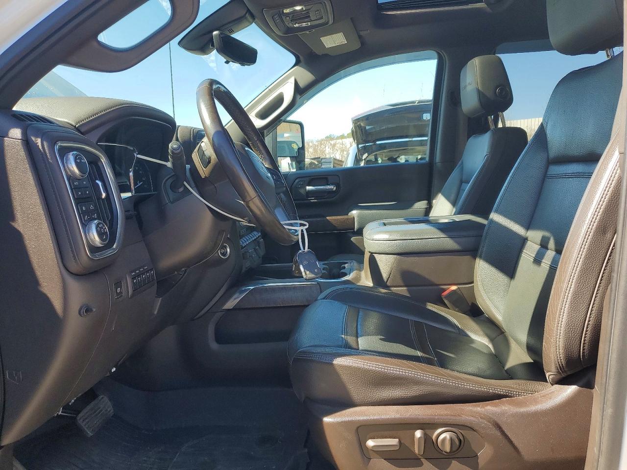 GMC Sierra K3500 Denali