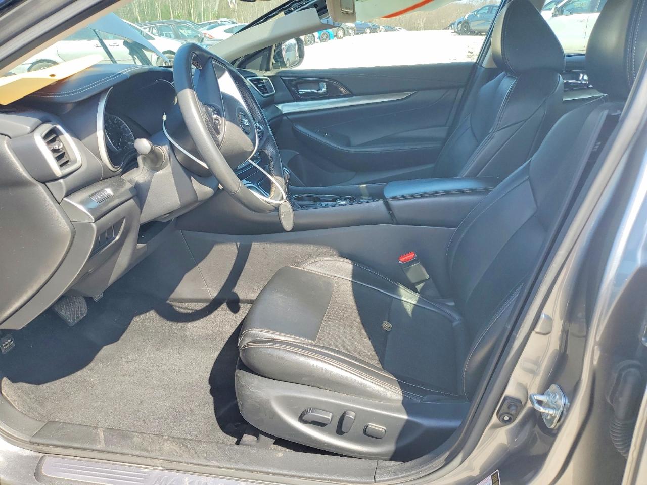 Nissan Maxima Sv