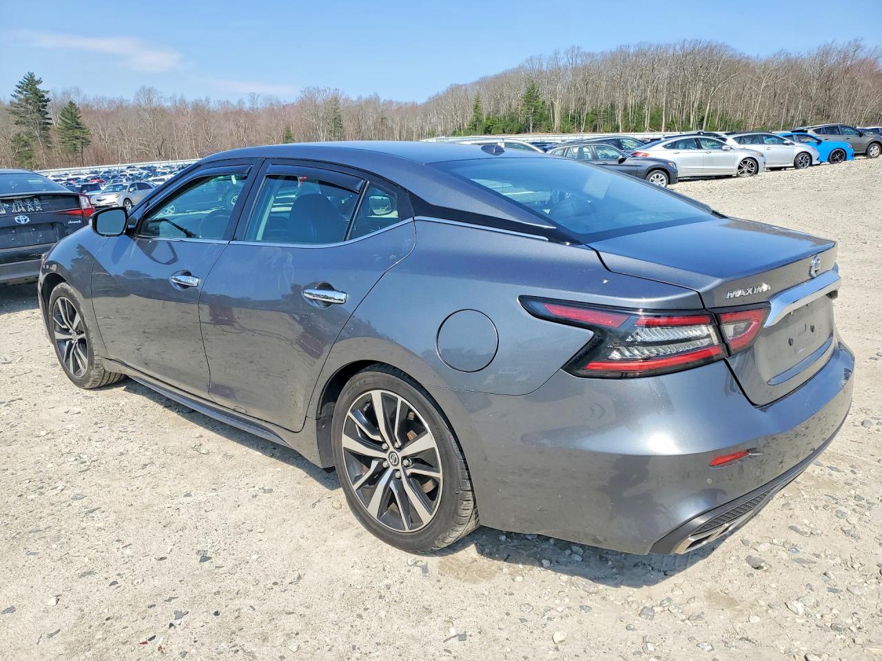 Nissan Maxima Sv