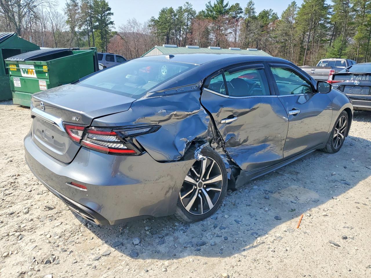 Nissan Maxima Sv