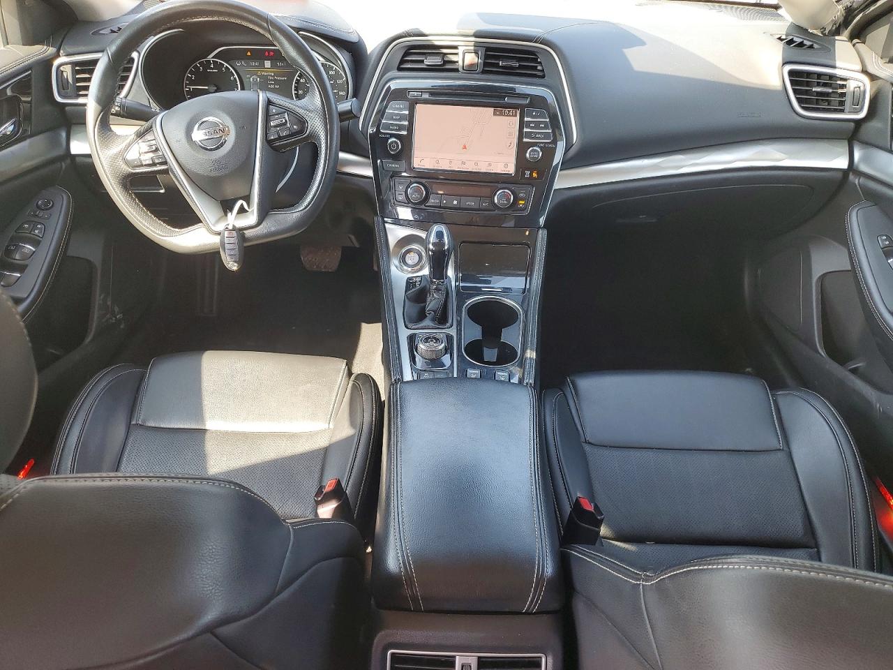 Nissan Maxima Sv