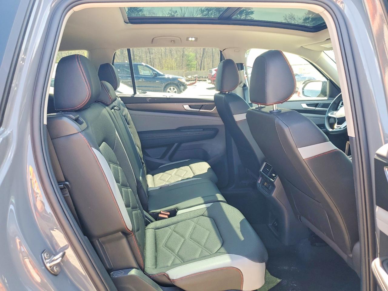 Volkswagen Atlas Peak Edition Se