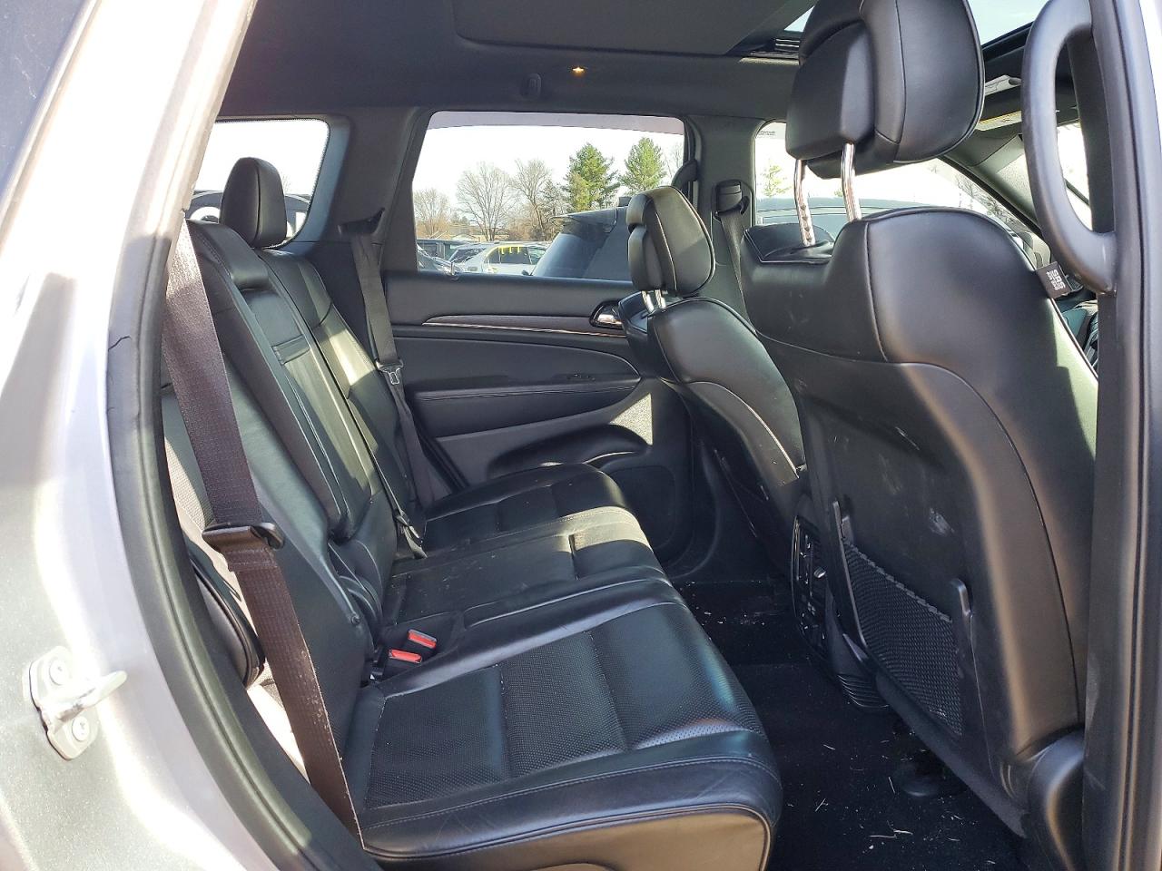 Jeep Grand Cherokee Overland