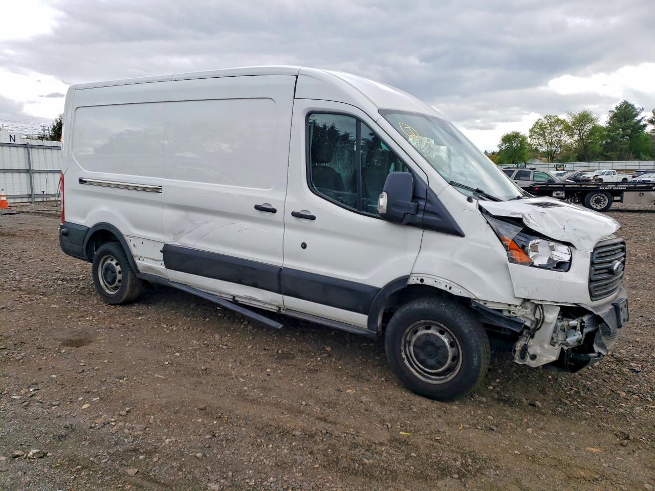 Ford Transit T-250