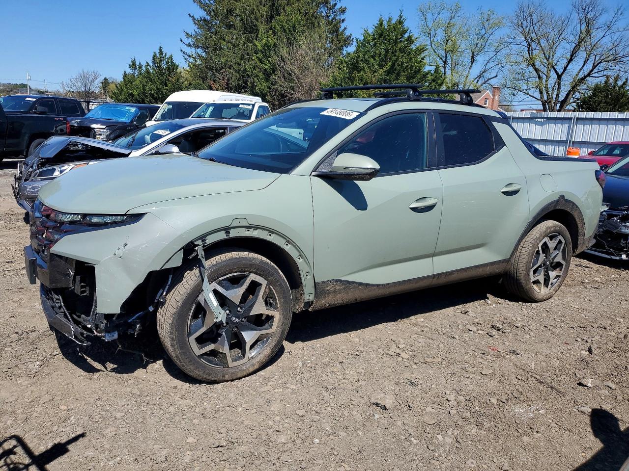 Salvage Hyundai SANTA CRUZ Image