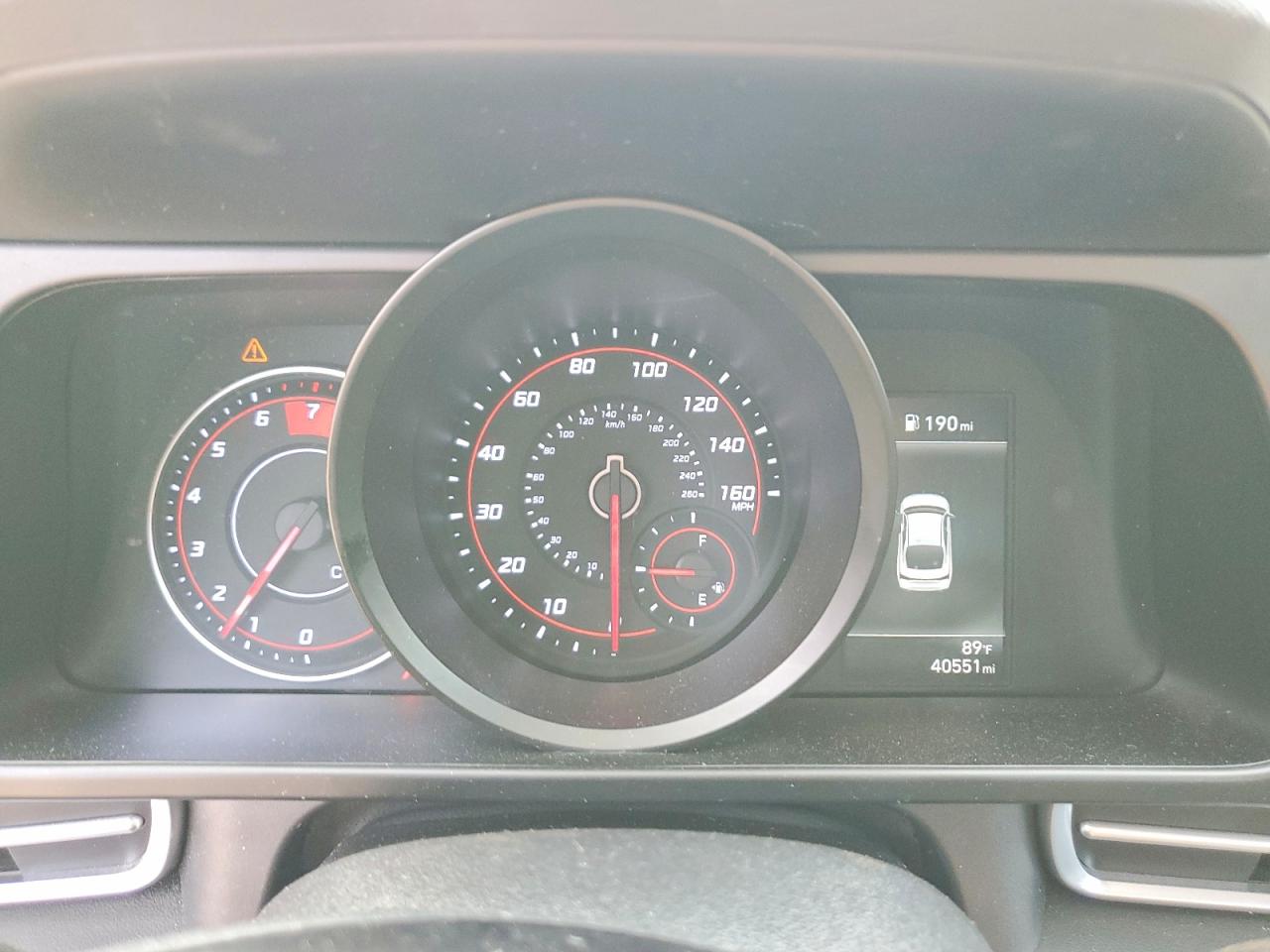Hyundai ELANTRA Sel