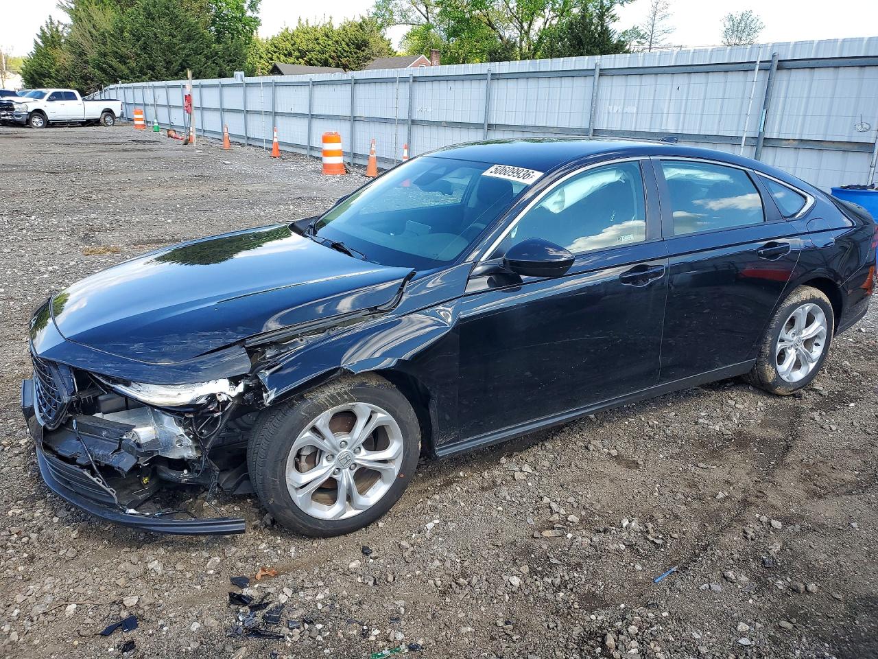 Salvage Honda Accord Image