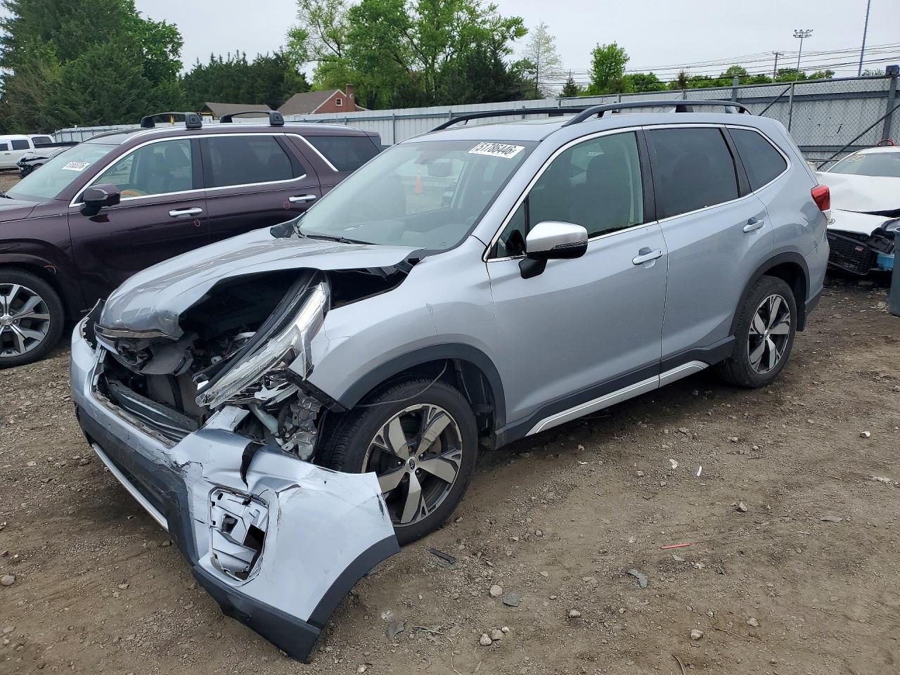 Salvage Subaru Forester Image
