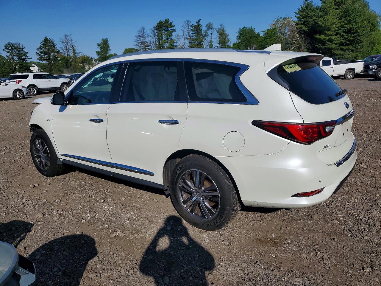 INFINITI Qx Luxe