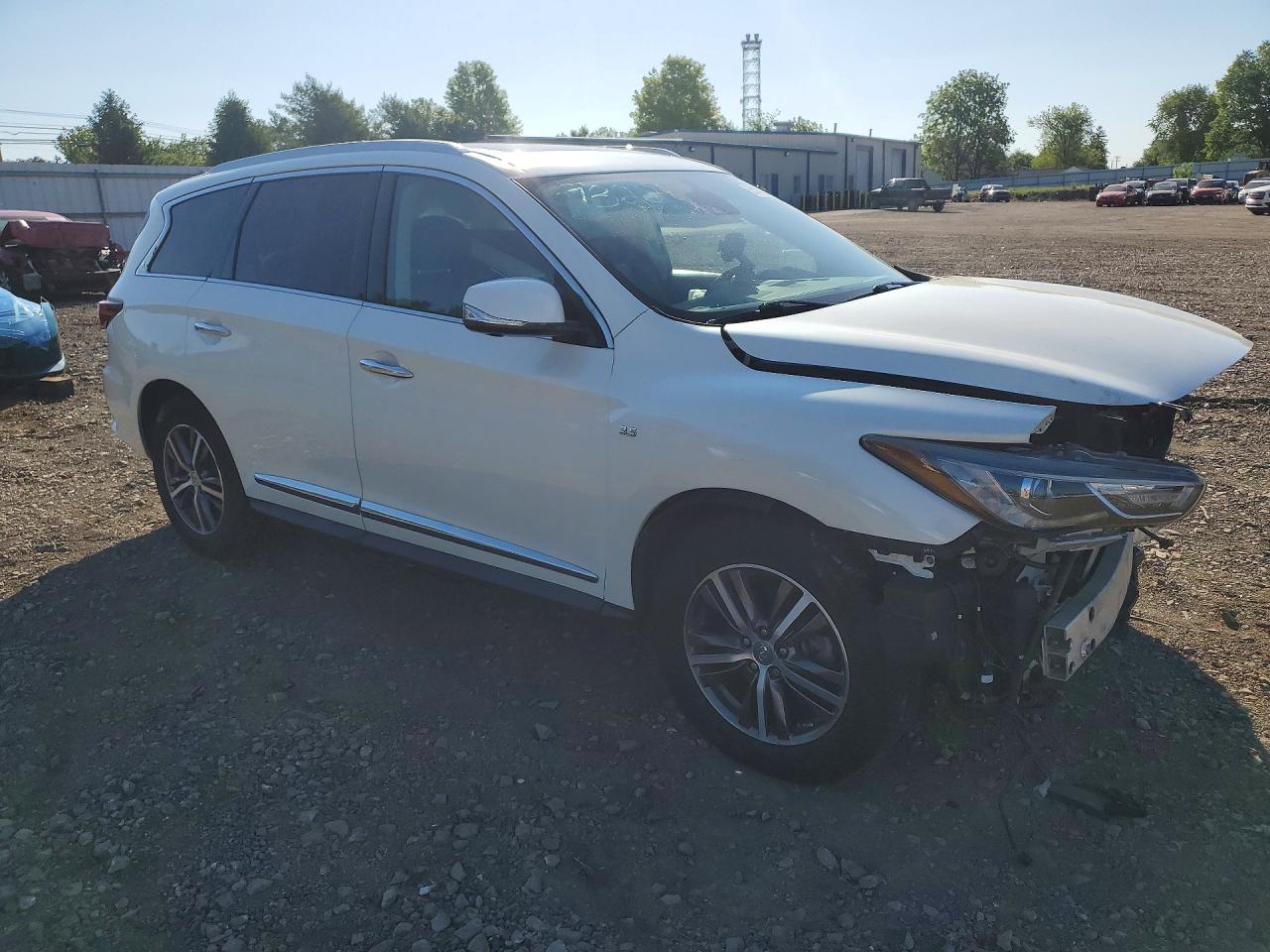 INFINITI Qx Luxe